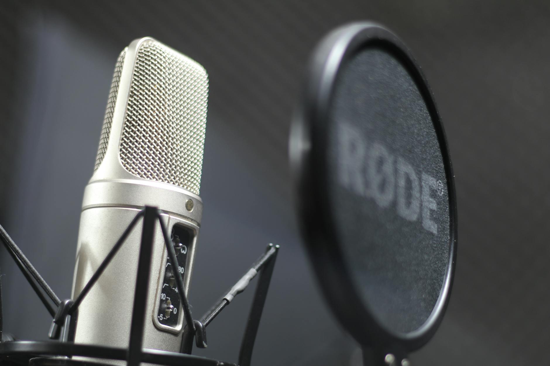 Estudio de Voz en Off